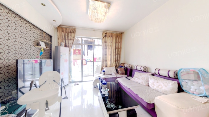 逸静丰豪二手房实景图