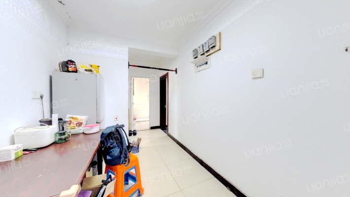 金群苑南区二手房实景图