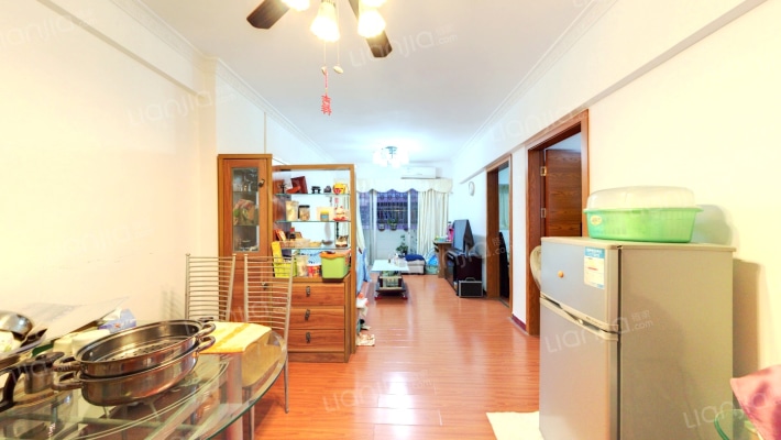 华艺海滨花园二手房实景图