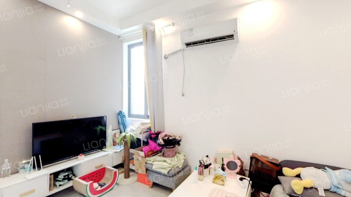 华瑞中心公寓二手房实景图