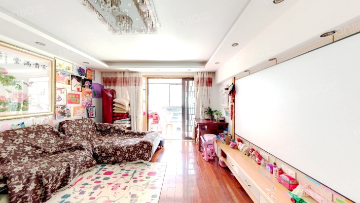 明珠湖畔二手房实景图