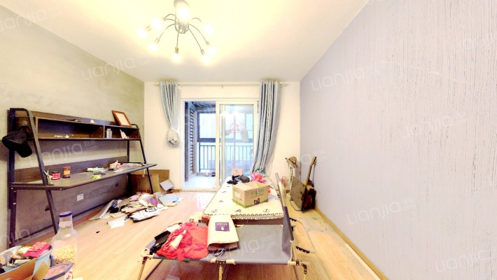 佳源巴黎都市(二期)二手房实景图