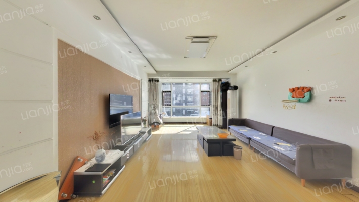 天嘉水晶城二期二手房实景图