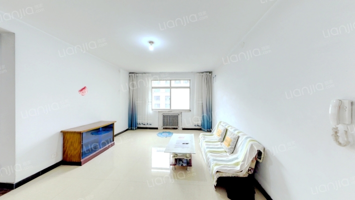 县医院家属楼(尚东)二手房实景图