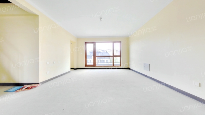 华润置地静安府二手房实景图