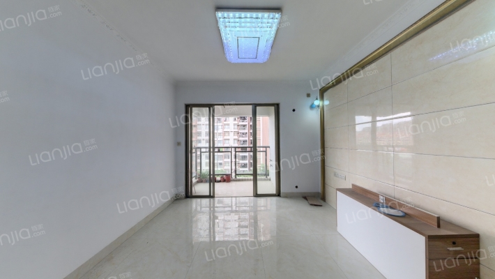 顺枫华庭二手房实景图