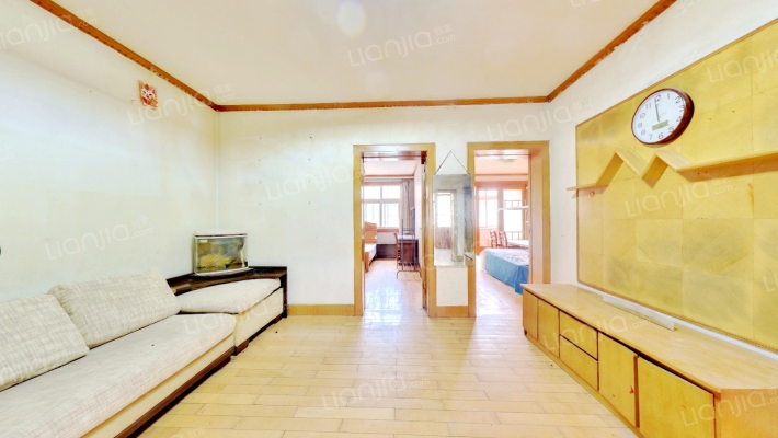 峰山路二手房实景图