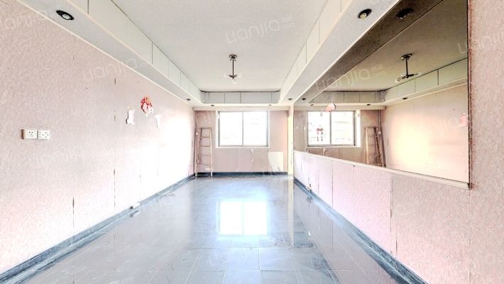 抚顺路363弄二手房实景图