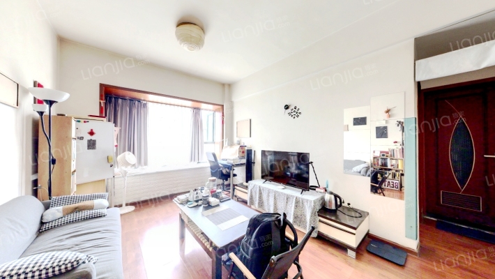 大城小居二手房实景图