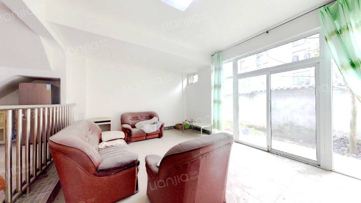 东软青城逸景二手房实景图