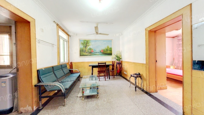 樱花园二手房实景图