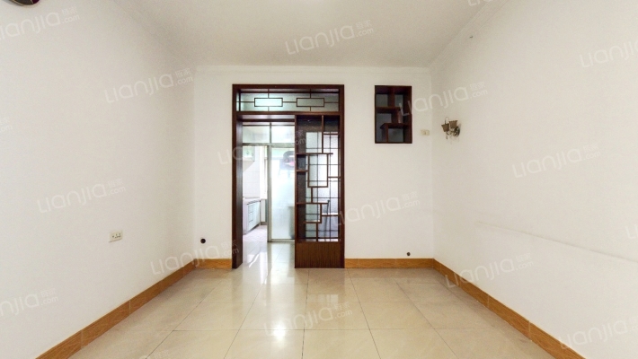 新时代小区二手房实景图