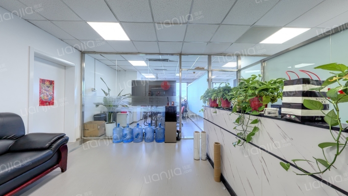 上地科贸大厦二手房实景图