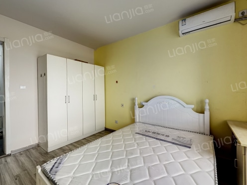 合租·翡丽湾花园南区 4居室 北卧