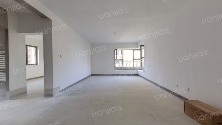 绿地望海领御二手房实景图