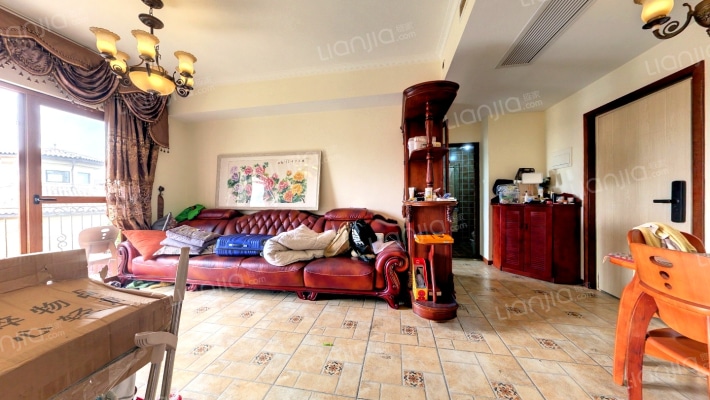 麓山国际SOLO公寓二手房实景图