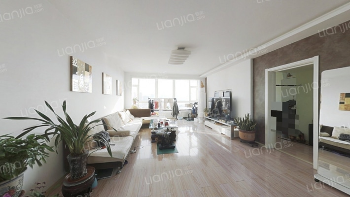 富奥新东区二手房实景图