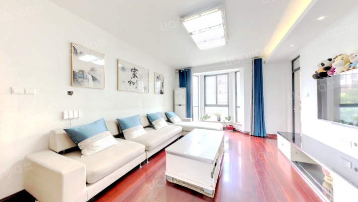 湖畔佳苑二手房实景图