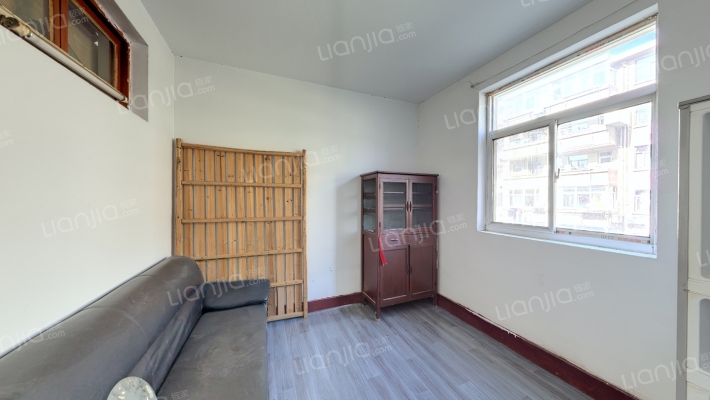 绿洲新村二手房实景图