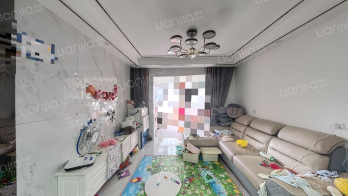 万科红郡二手房实景图