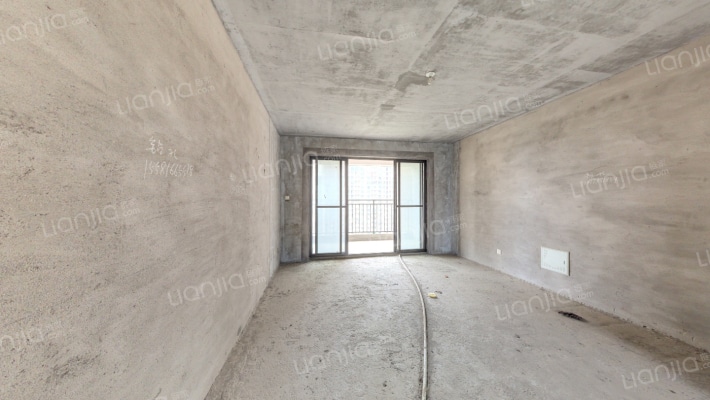 湘诚德峰小区C区二手房实景图