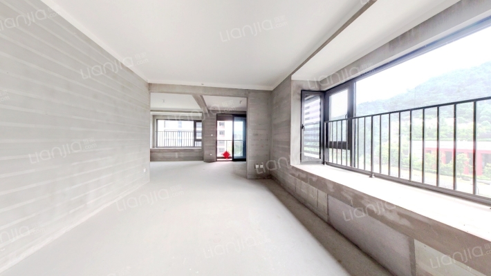 蓝城恒伟江南山庄二手房实景图