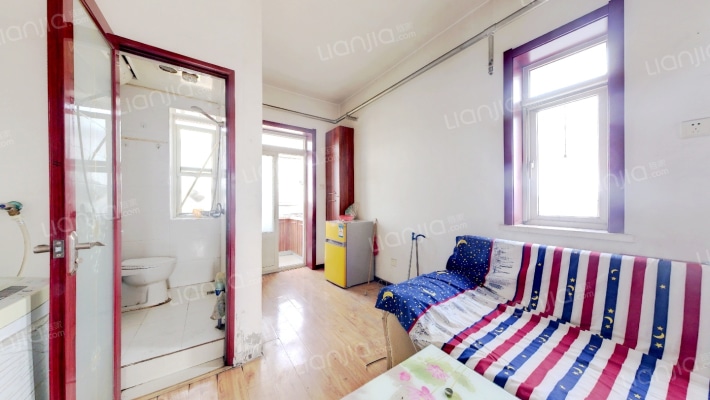 海静里二手房实景图