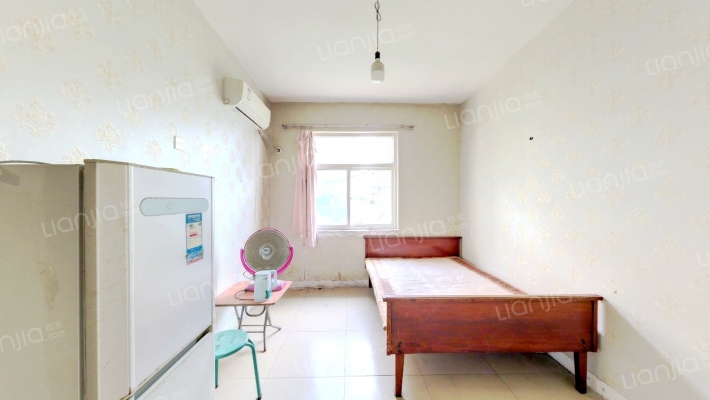 槐安西路制镜厂宿舍二手房实景图