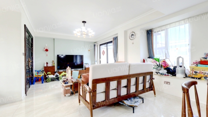 上海庄园三期二手房实景图