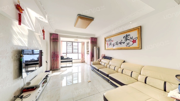 和泓梅溪四季二手房实景图