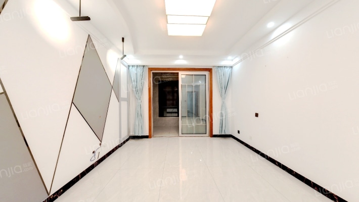 圣联梦溪小镇二手房实景图