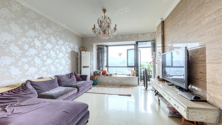 翡翠城二期二手房实景图