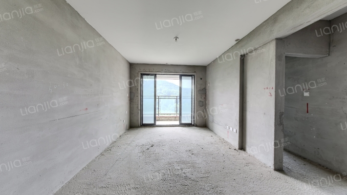 名流印象花园二期二手房实景图