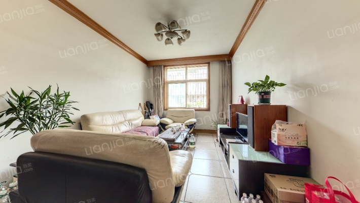 现代花园A区二手房实景图