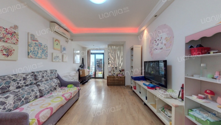 鼎科阿布阿布二手房实景图