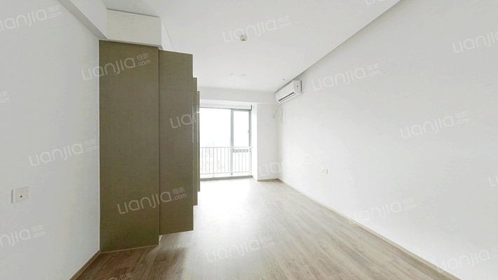 荣安星空里二手房实景图