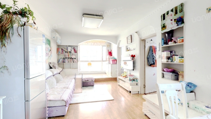 御花园二手房实景图