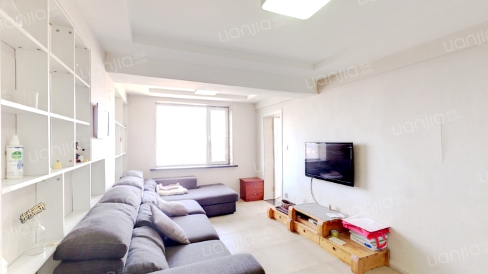 七彩阳光二手房实景图