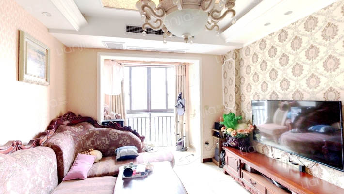 融创嘉德领馆一期二手房实景图