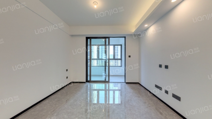 南山·嘉荟领峯二手房实景图