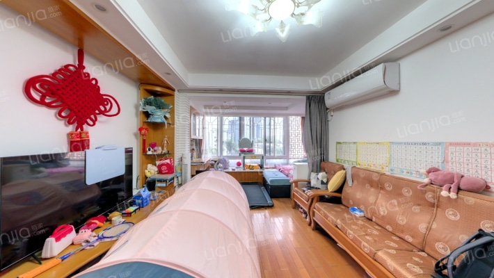 上三路178号二手房实景图