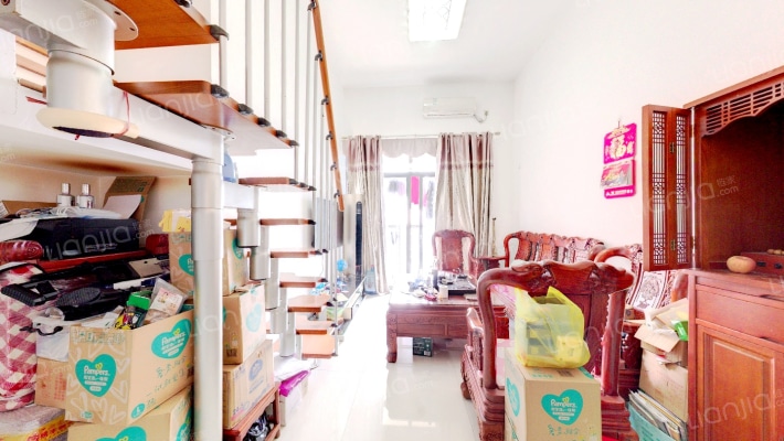 城市假日三期二手房实景图