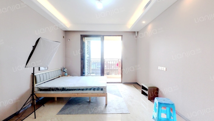 保利和光尘樾二期二手房实景图