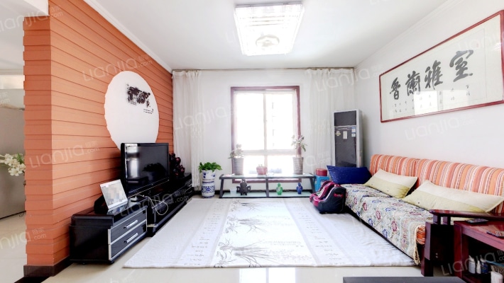 百合佳苑二手房实景图