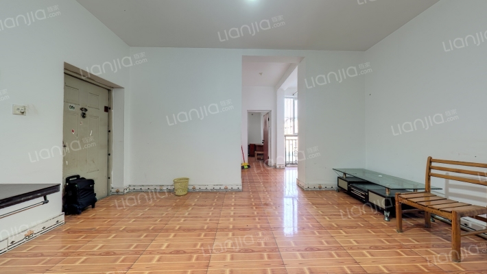 龙锦花苑二手房实景图