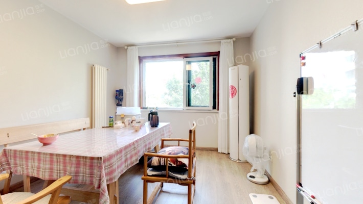 新岭花园三期二手房实景图