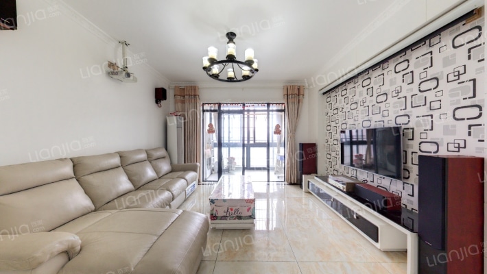 盛地尊域二手房实景图