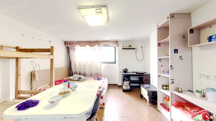 诚基名苑二手房实景图