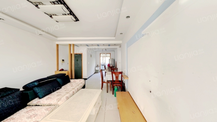 塞纳名邸二手房实景图