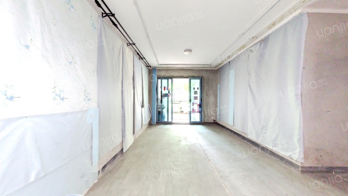 荣安林语春风A区二手房实景图